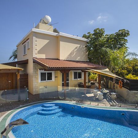 Ayia Napa Tropical Beach Villa Agia Napa Exterior foto