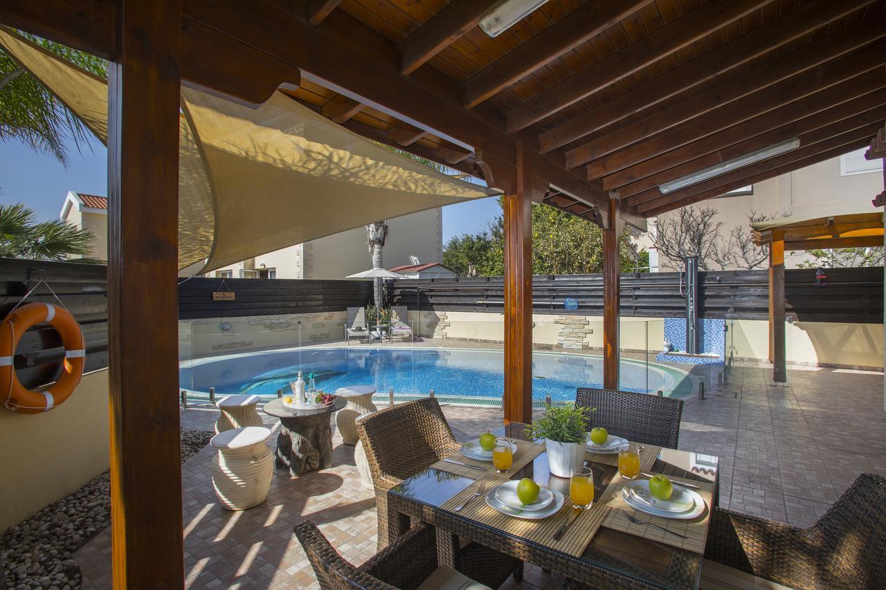 Ayia Napa Tropical Beach Villa Agia Napa Exterior foto