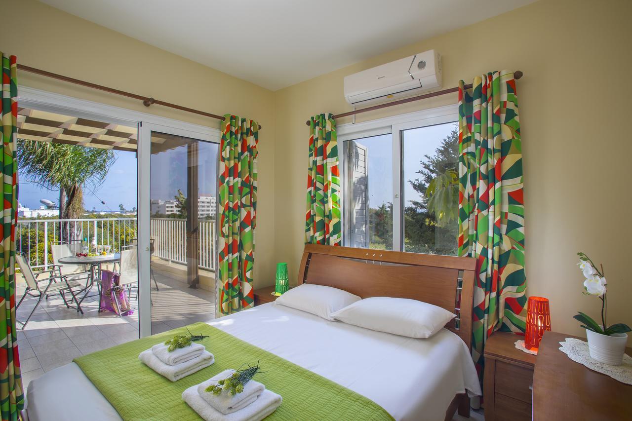 Ayia Napa Tropical Beach Villa Agia Napa Exterior foto