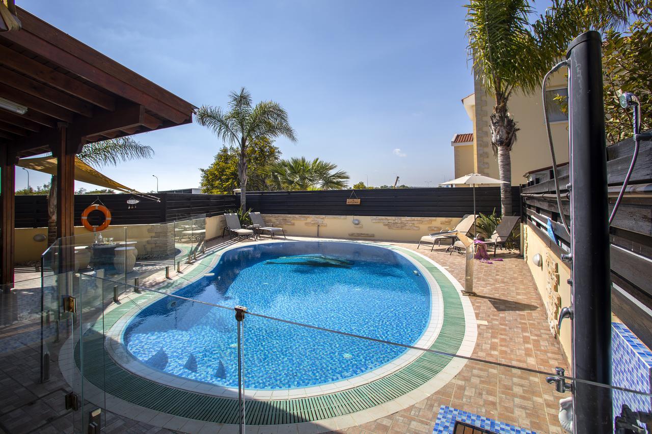 Ayia Napa Tropical Beach Villa Agia Napa Exterior foto